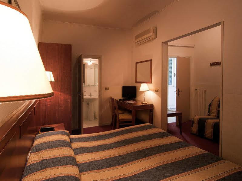 Hotel Centro Firenze Bagian luar foto